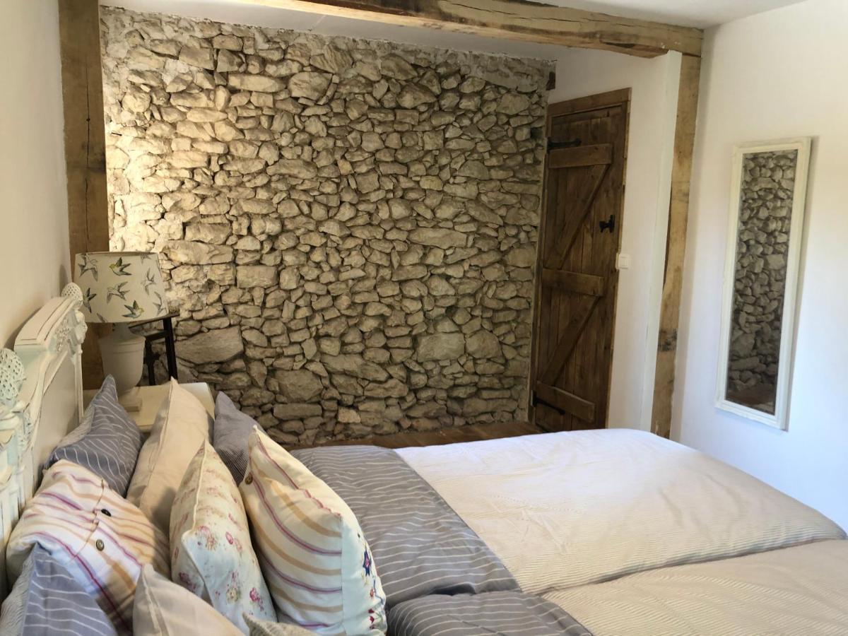 Country Villa For 19 Pool Cinema Football Pitch Verteillac Exterior foto